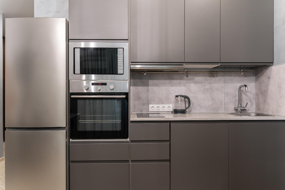 Simple Steps to Extend the Life of Your Westinghouse Oven in the UAE Climate